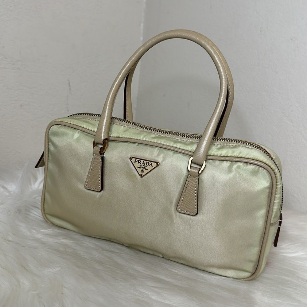 💯Authentic Prada Nylon Handbag🍀 - Picture 2 of 14